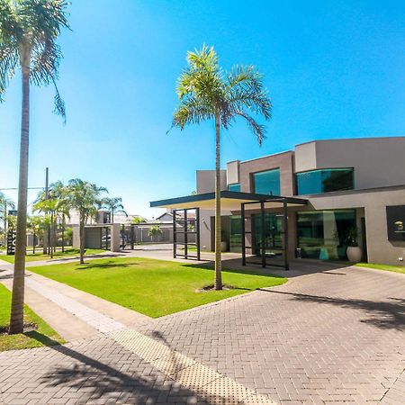 דוראדוס Gales Park Hotel מראה חיצוני תמונה