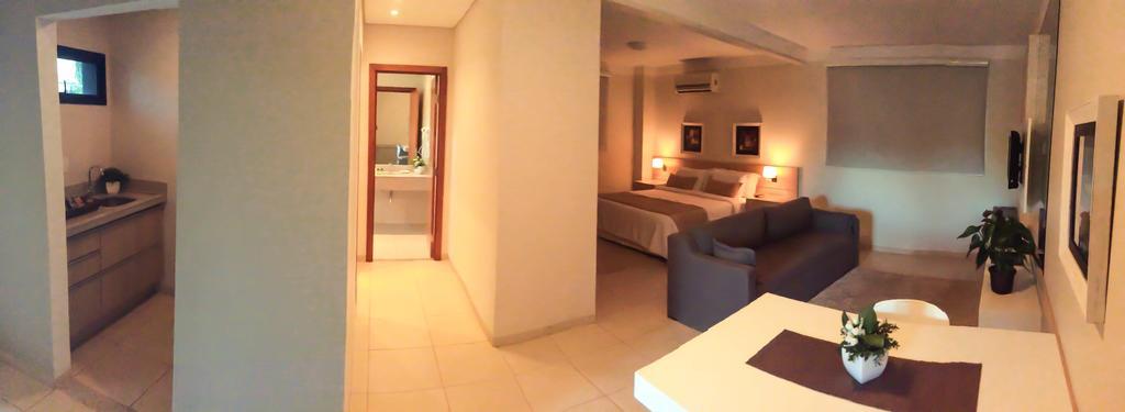 דוראדוס Gales Park Hotel חדר תמונה