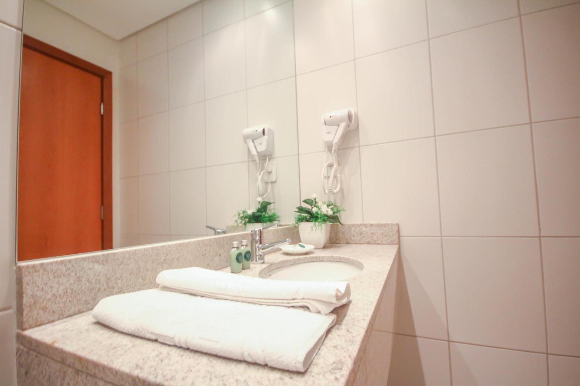 דוראדוס Gales Park Hotel חדר תמונה
